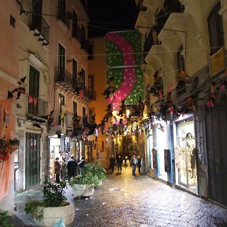 Bed and Breakfast Casa Lungomare Salerno Exterior foto