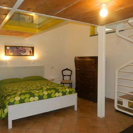 Bed and Breakfast Casa Lungomare Salerno Exterior foto