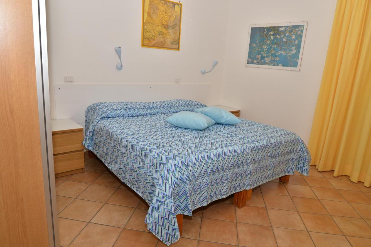 Bed and Breakfast Casa Lungomare Salerno Exterior foto